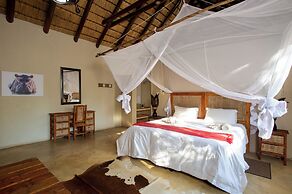 Kubu Bush Lodge