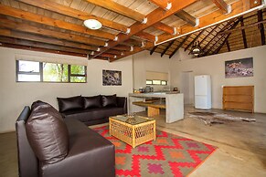 Kubu Bush Lodge
