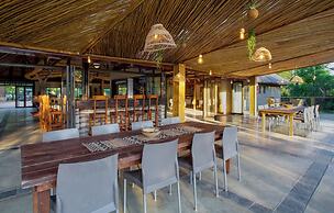 Kubu Bush Lodge