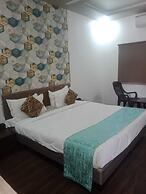 Arristo Resorts & Club