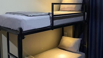 Hide Hostel