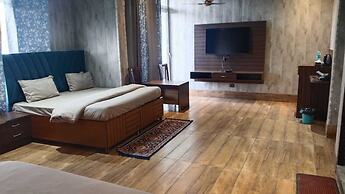 Renuka Ji P.Vee Resort By GRB