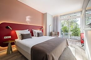 King David Suites 102 by Homie