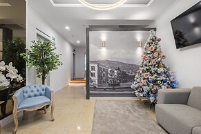 King David Suites 102 by Homie