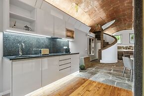 King David Suites 102 by Homie