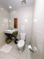 Cozi Uptown Executive Suite BGC