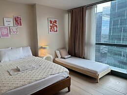 Cozi Uptown Executive Suite BGC