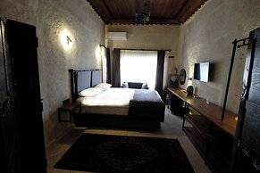Arkeles Suites