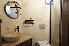 Arkeles Suites