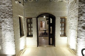 Arkeles Suites