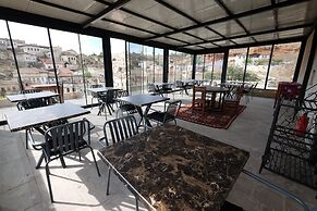 Arkeles Suites
