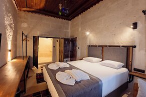 Arkeles Suites