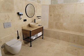 Arkeles Suites