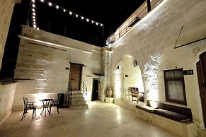 Arkeles Suites