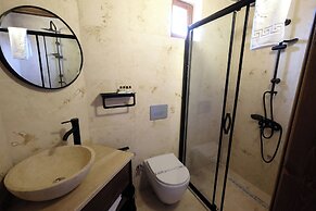 Arkeles Suites