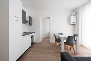 Carducci Modern Apartment 7 by Wonderful Italy