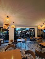 Country House Hotel