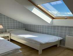 Comfortable, Convenient Holiday Apartment