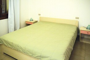 Apartment in Palau Near Surf Paradise