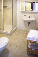 Apartment in Palau Near Surf Paradise