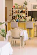 E L Westensee Resort