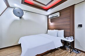 Picasso Motel
