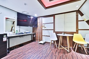 Picasso Motel