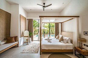 Aviela Luxury Villa