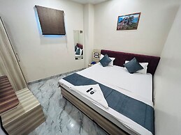 Hotel Dwarka Palace
