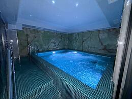 Azimut Hotel Tashkent