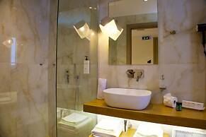 Sky Hotel