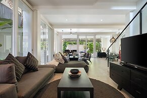 Villa Levi by GORO