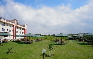 Oloiparak Hotel