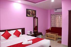Hotel AMR GRAND
