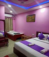 Hotel AMR GRAND