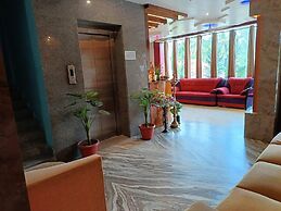 Hotel AMR GRAND
