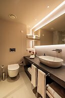 Erk Hotel