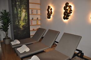 Erk Hotel
