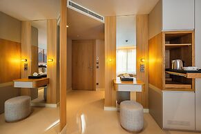 Erk Hotel
