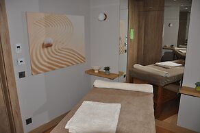 Erk Hotel