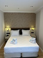 By otel Nilüfer