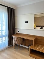 By otel Nilüfer