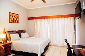 Sandton Hideout SPA and Accommodation