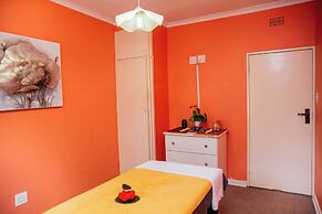 Sandton Hideout SPA and Accommodation