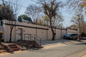 Sandton Hideout SPA and Accommodation