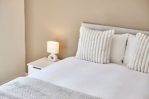 Host Stay Richmond Place 307