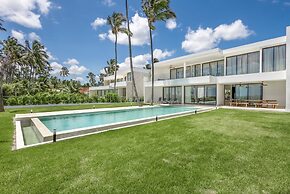 A Tale of Luxury Serenity and Oceanfront Bliss