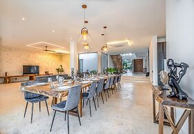A Tale of Luxury Serenity and Oceanfront Bliss