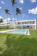 A Tale of Luxury Serenity and Oceanfront Bliss
