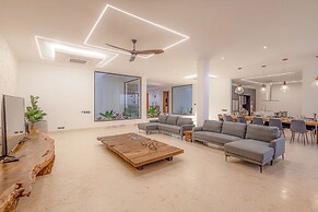 A Tale of Luxury Serenity and Oceanfront Bliss